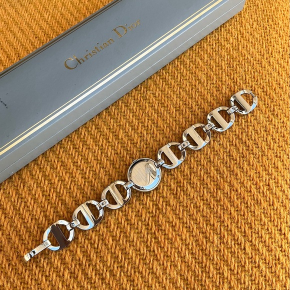 STUNNING❤️‍🔥Christian Dior DRESS watch ❤️‍🔥 - Picture 11 of 15